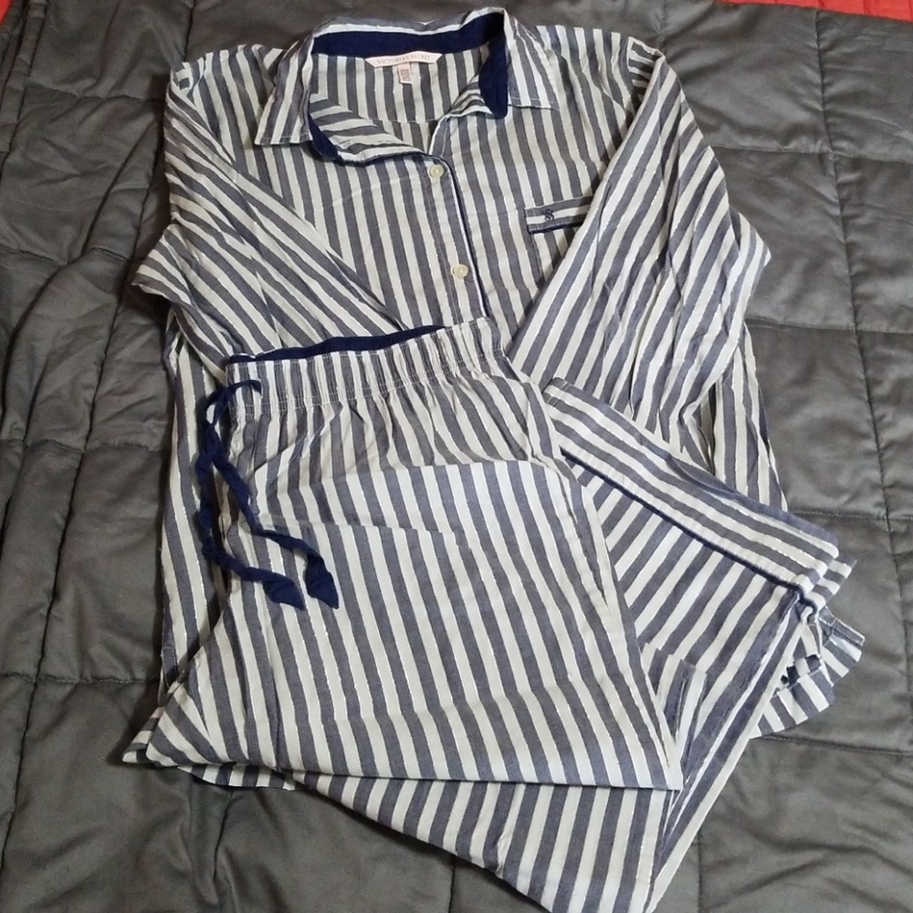 Victoria's Secret Mayfair pajama set